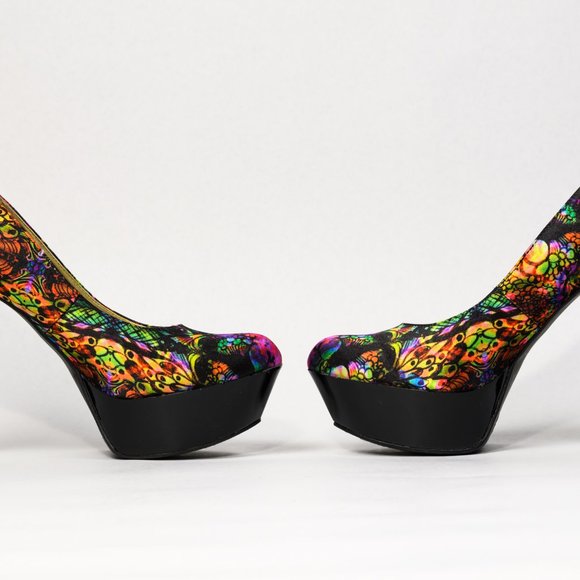Mutli color Carlos Santana platform heels Size 8 - Picture 3 of 4